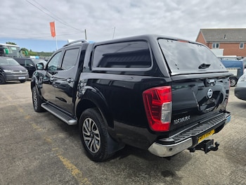 Used Nissan Navara 2017 for sale - 79359667: Photo
