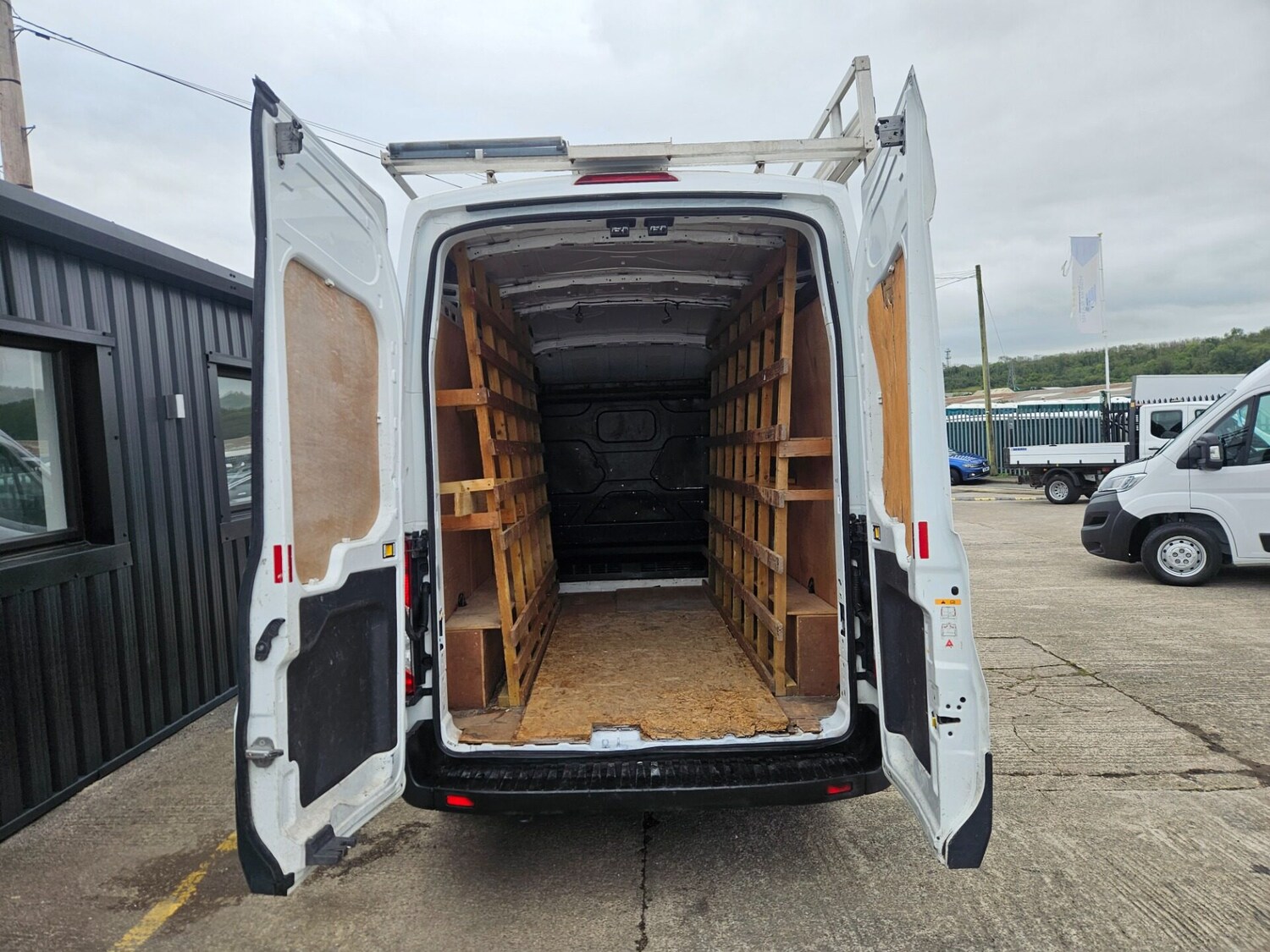 Used Ford Transit for sale - 76016904: Photo 9