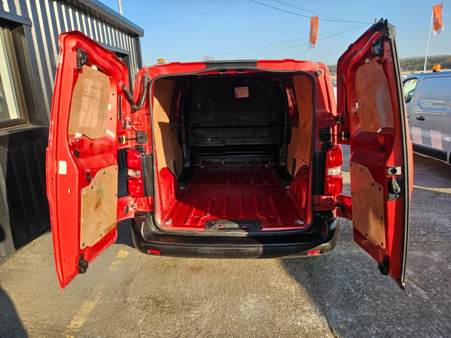 Used Peugeot Expert 2018 for sale - 77961778: Photo 9