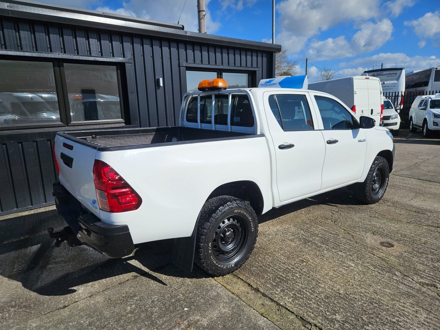 Used Toyota Hilux 2018 for sale - 77961781: Photo 10
