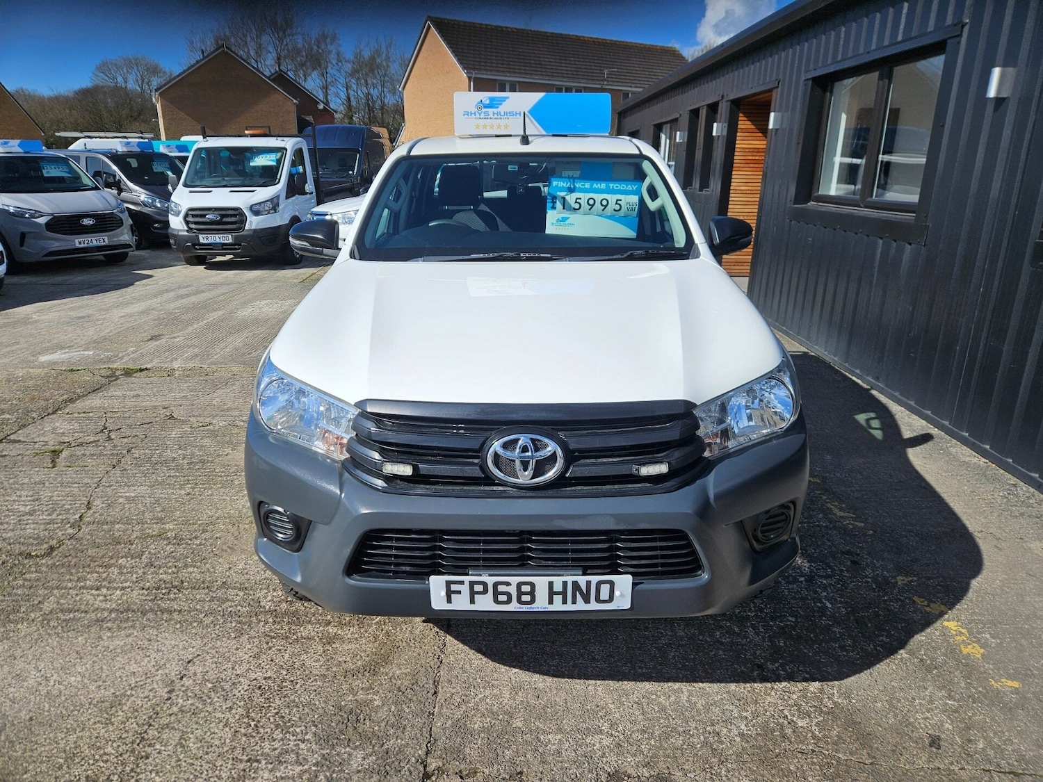 Used Toyota Hilux 2018 for sale - 77915537: Photo 2