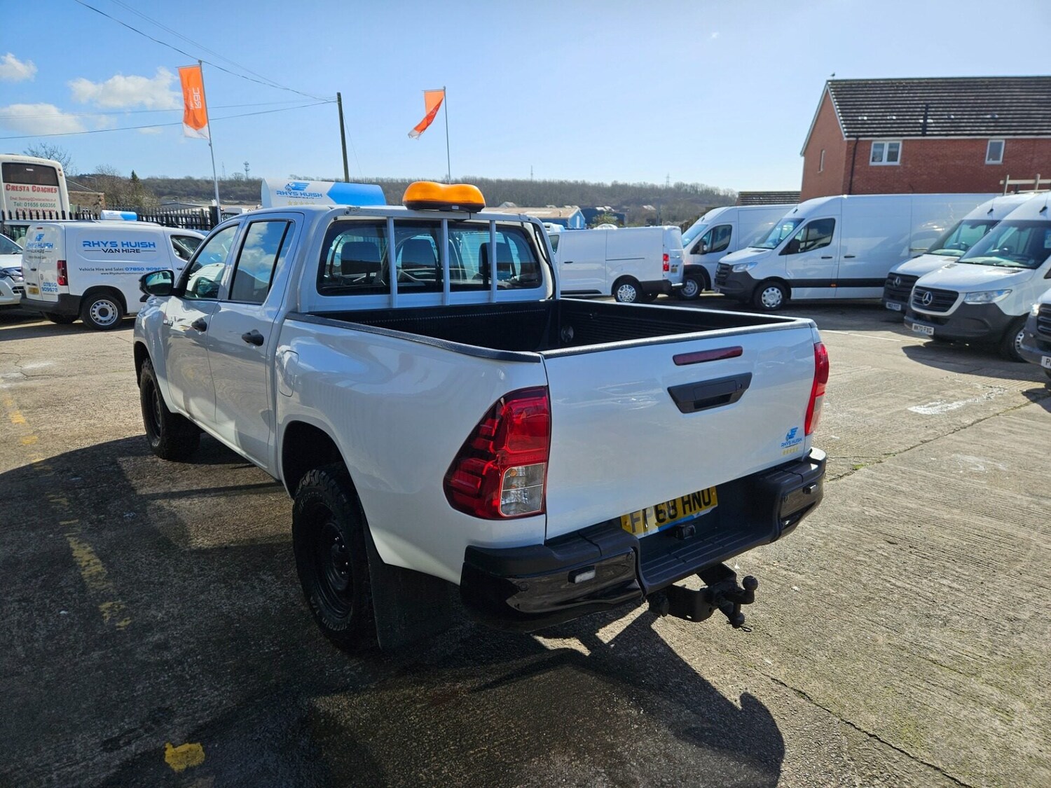 Used Toyota Hilux 2018 for sale - 77915537: Photo 4