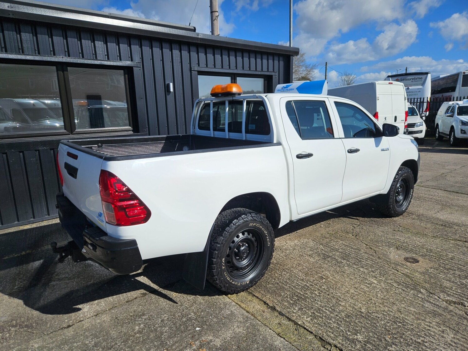 Used Toyota Hilux 2018 for sale - 77915537: Photo 6