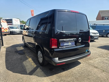 Used Volkswagen Transporter 2021 for sale - 78986832: Photo