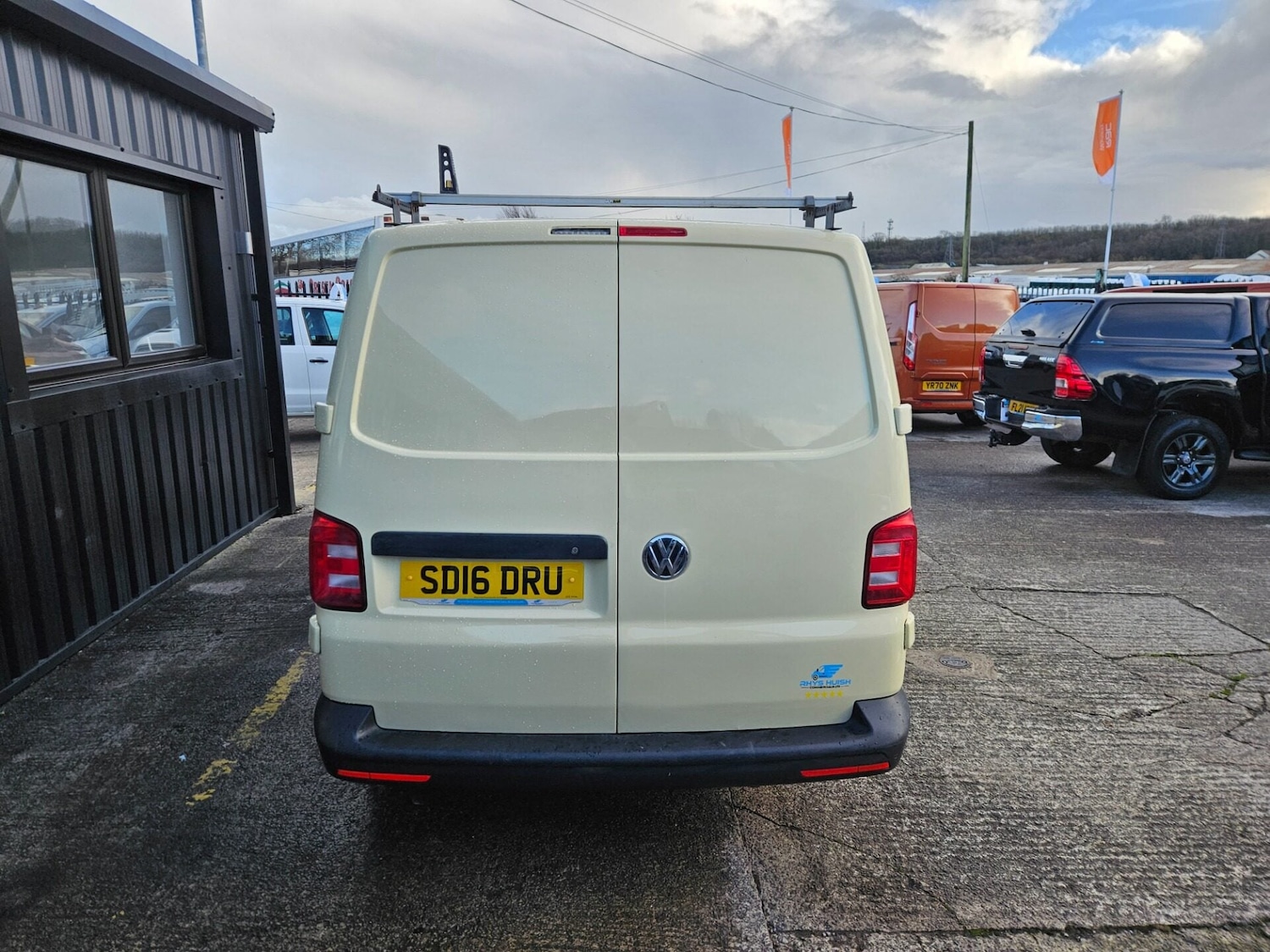 Used Volkswagen Transporter 2016 for sale - 76762053: Photo 6