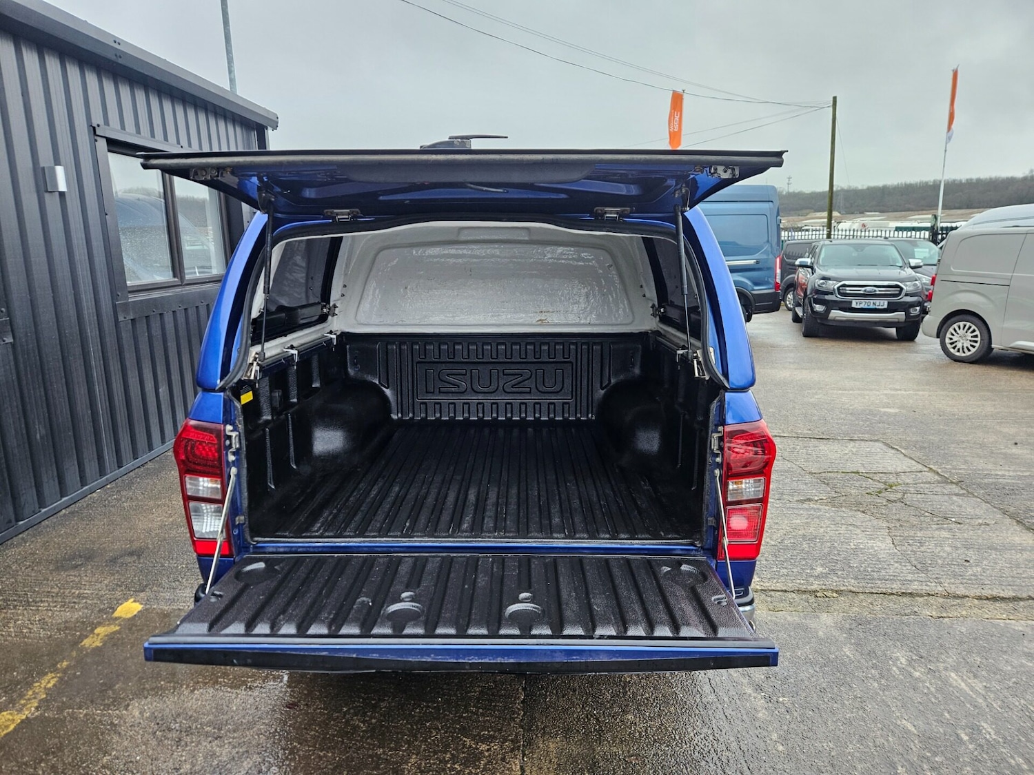 Used Isuzu D-Max 2019 for sale - 77286801: Photo 9