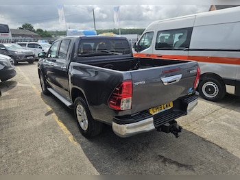 Used Toyota Hilux 2018 for sale - 75426399: Photo