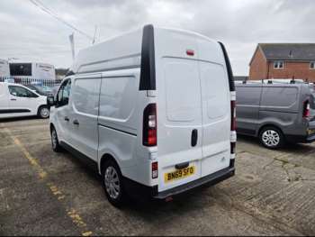 Used Nissan NV300 2019 for sale - 73303002: Photo