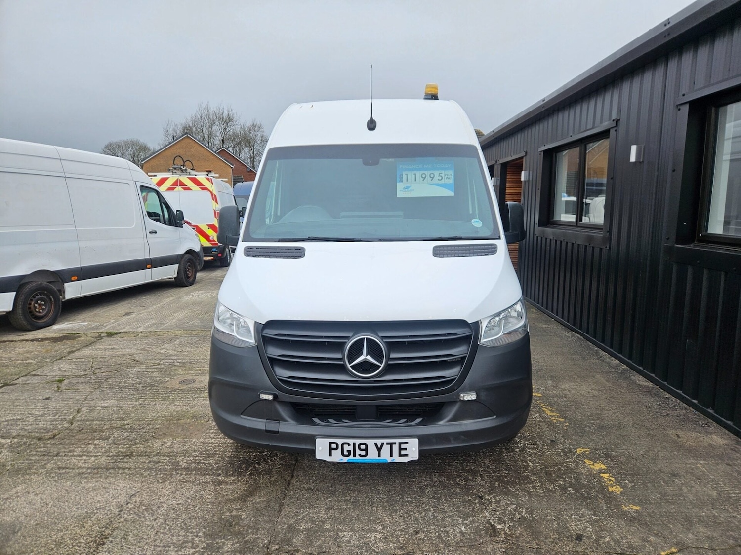 Used Mercedes-Benz Sprinter 2019 for sale - 77915545: Photo 2