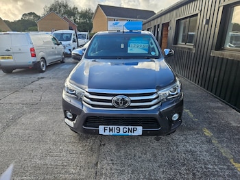 Used Toyota Hilux 2019 for sale - 75931828: Photo