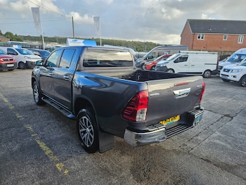 Used Toyota Hilux 2019 for sale - 75931828: Photo