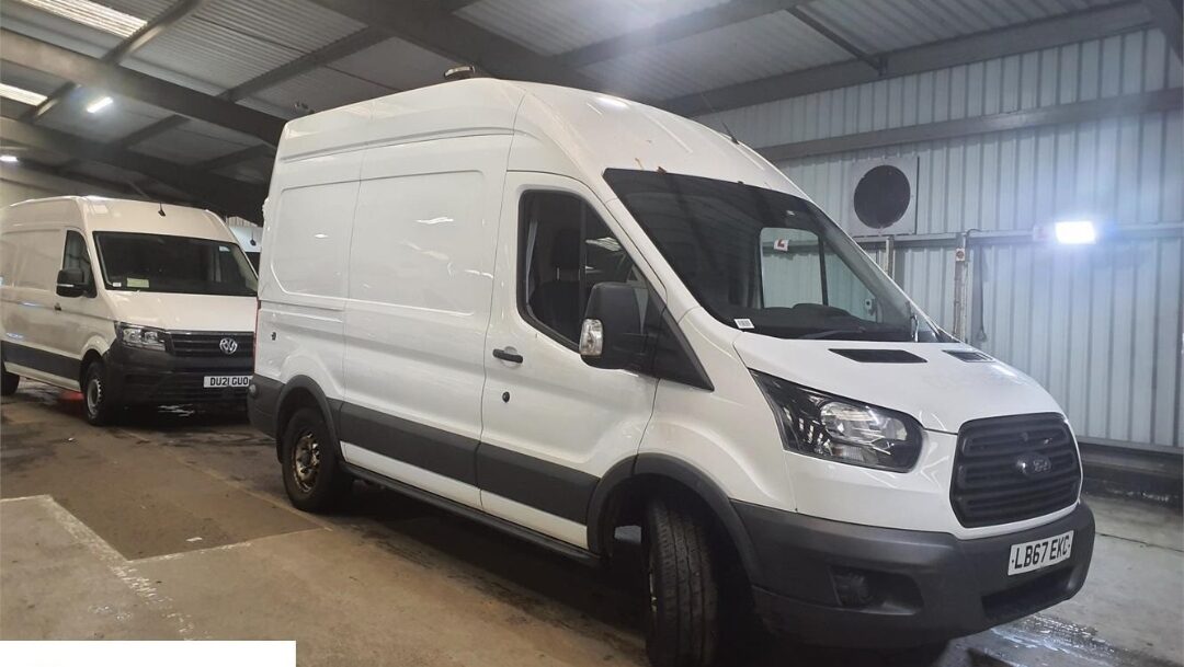 Used Ford Transit 2018 for sale - 76406109: Photo 1