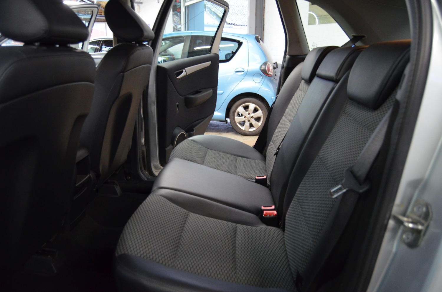 Used Mercedes-Benz B Class 2009 for sale - 77606860: Photo 13