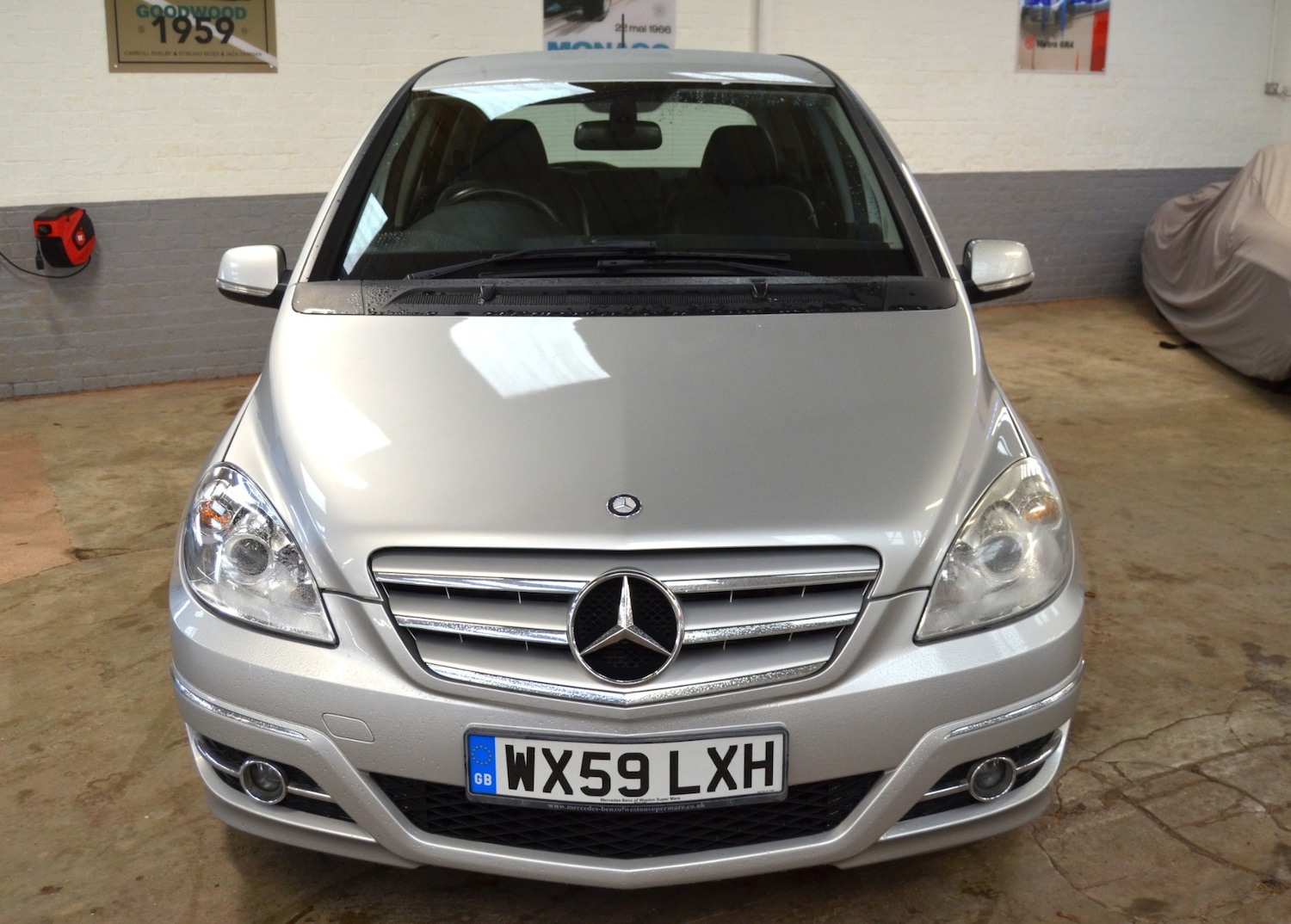 Used Mercedes-Benz B Class 2009 for sale - 77606860: Photo 2