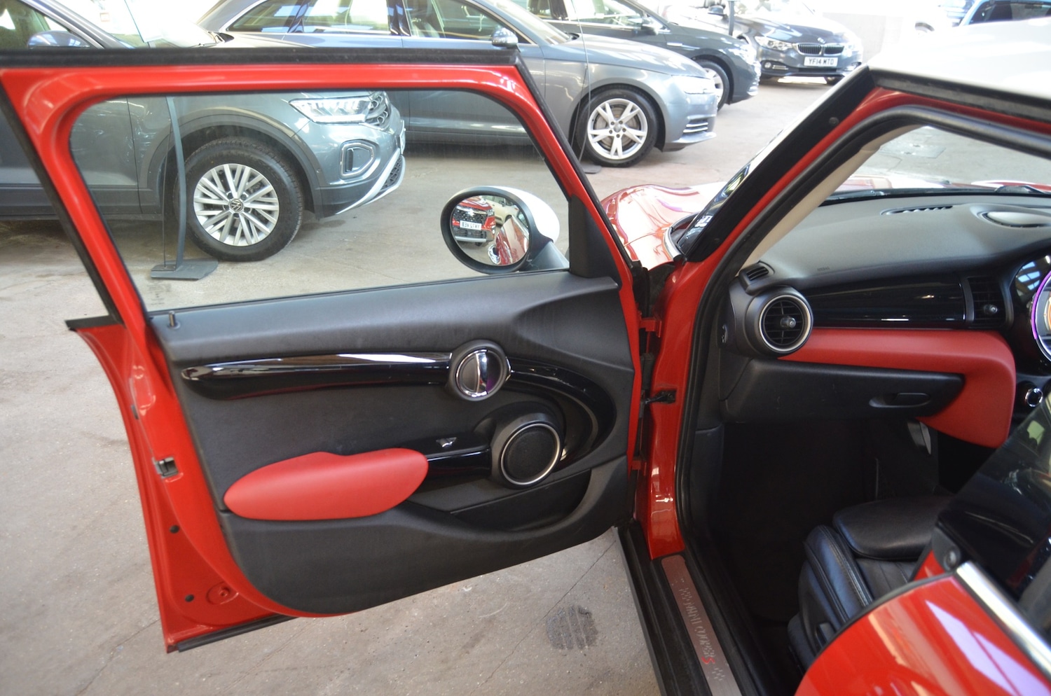 Used MINI Hatch 2015 for sale - 77665318: Photo 15