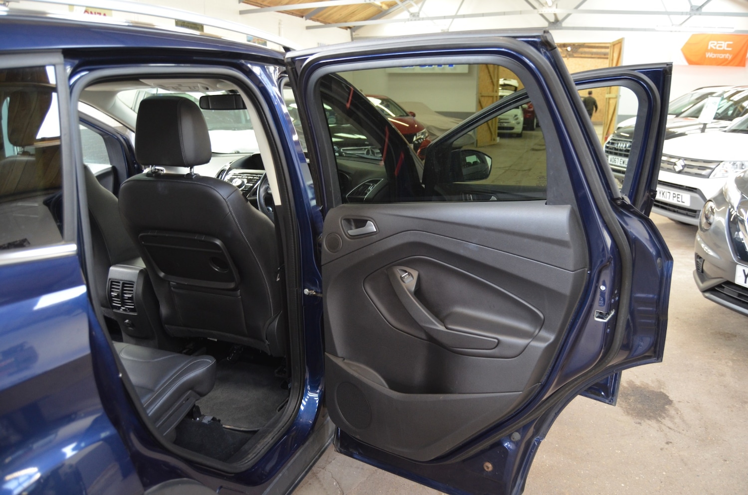 Used Ford Kuga 2013 for sale - 78026059: Photo 15