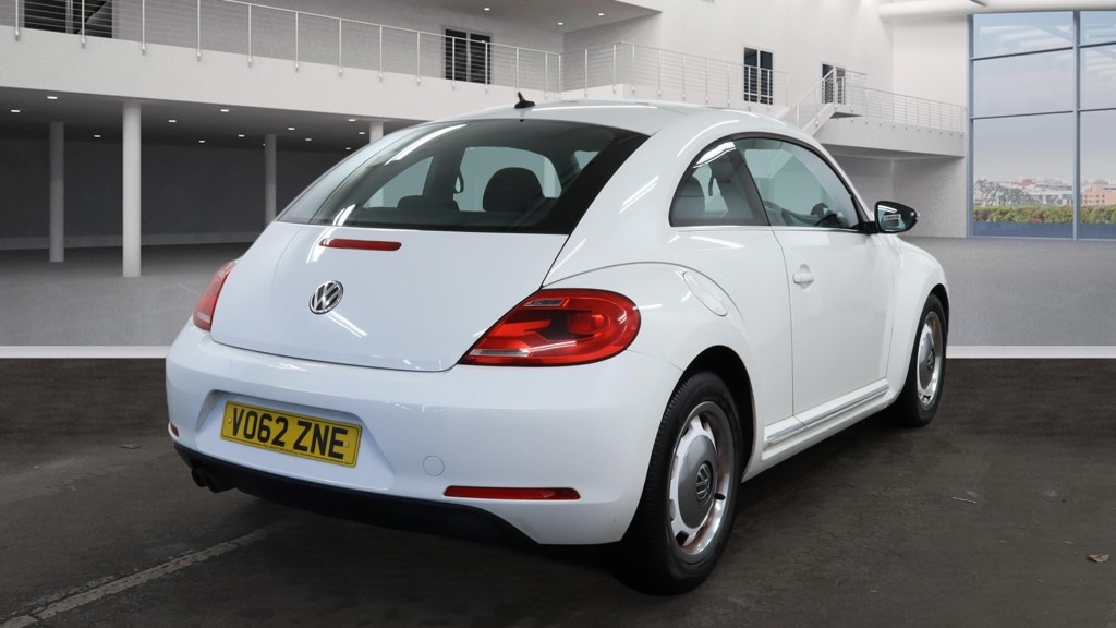 Used Volkswagen Beetle 2012 for sale - 77103298: Photo 2