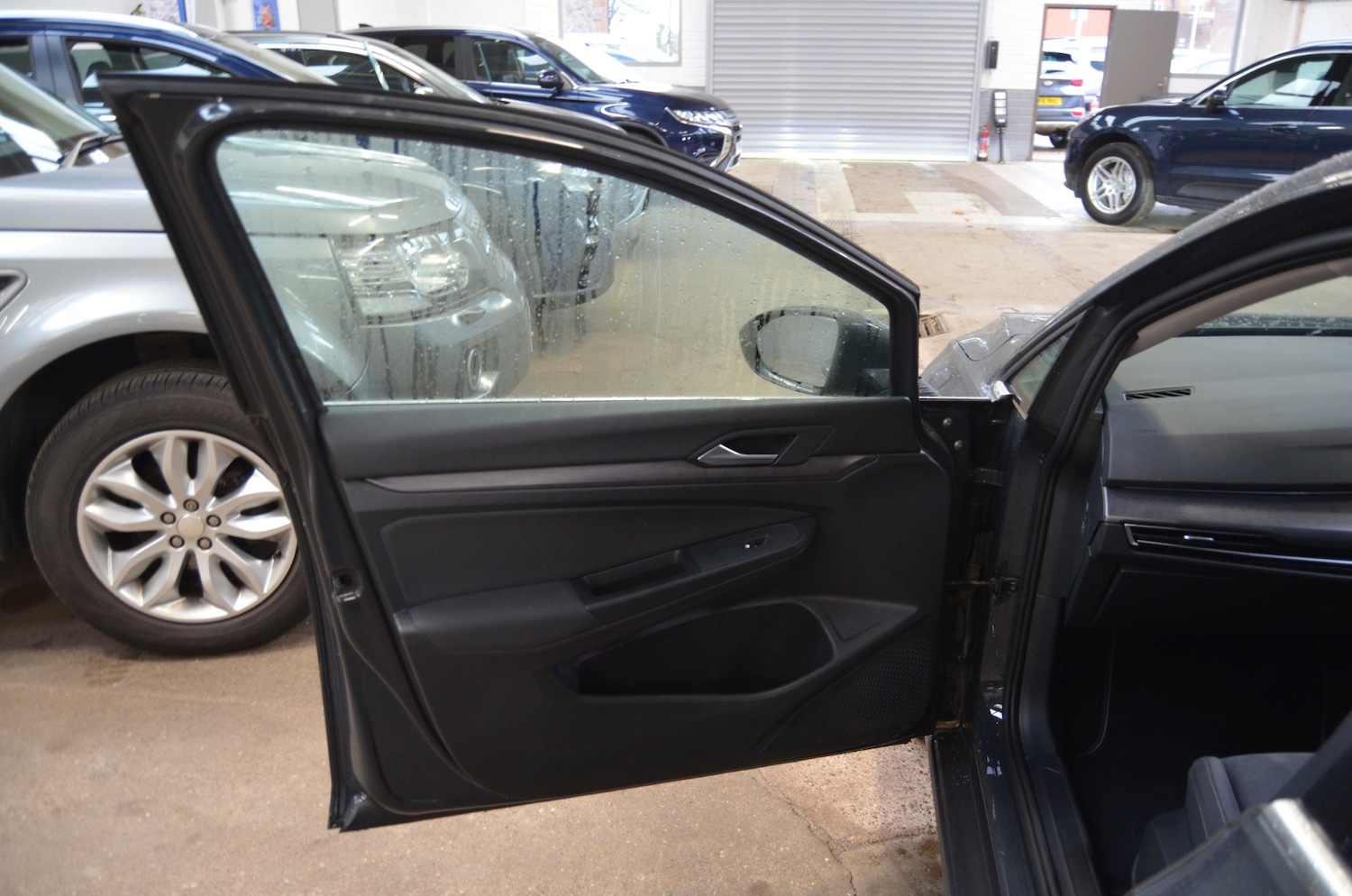 Used Volkswagen Golf 2020 for sale - 77032799: Photo 17