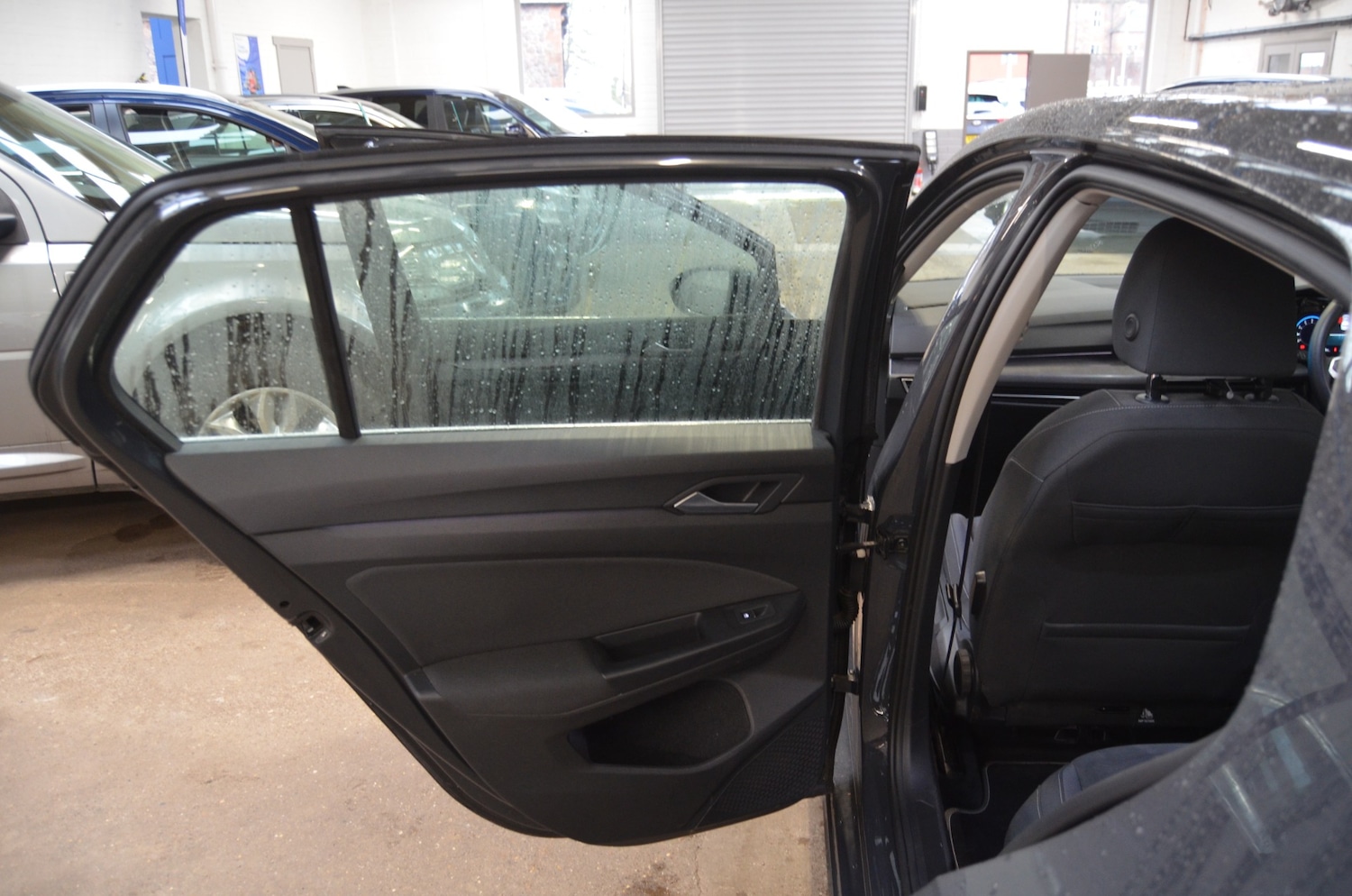 Used Volkswagen Golf 2020 for sale - 77032799: Photo 21