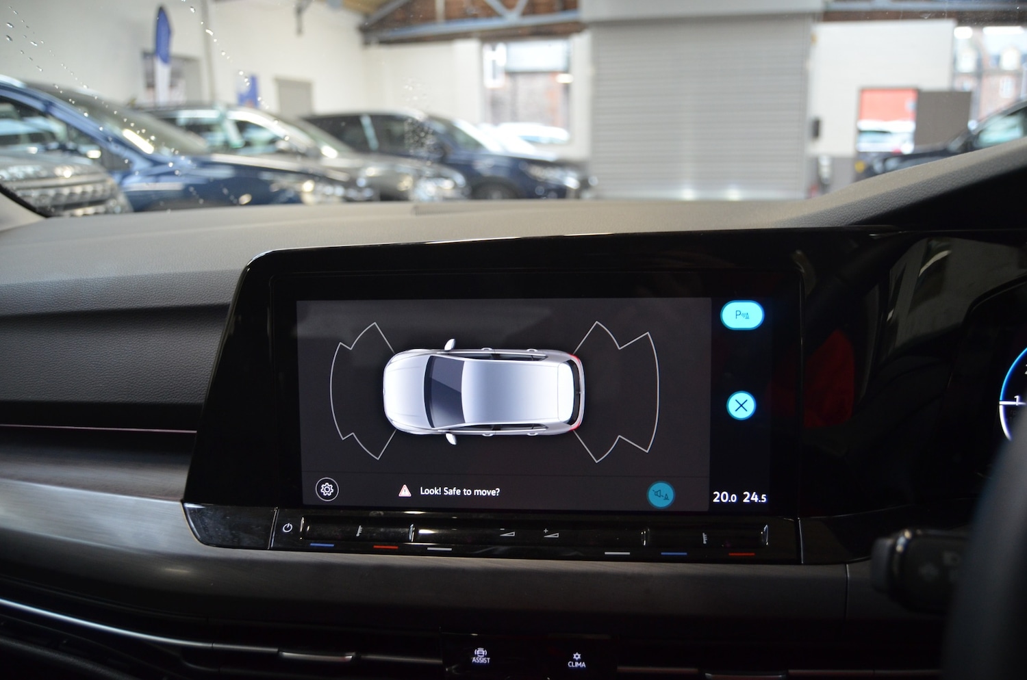 Used Volkswagen Golf 2020 for sale - 77032799: Photo 27