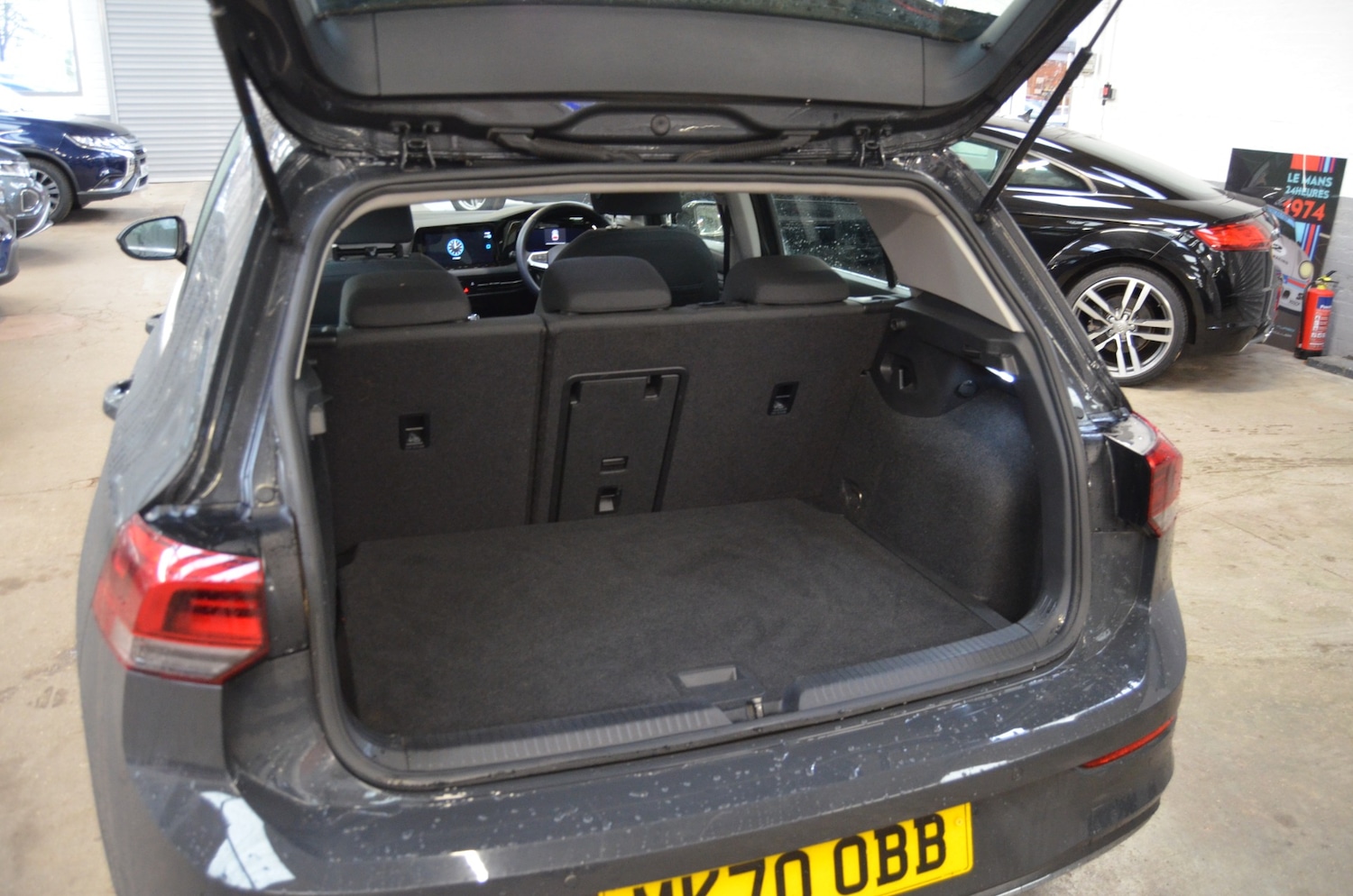 Used Volkswagen Golf 2020 for sale - 77032799: Photo 8