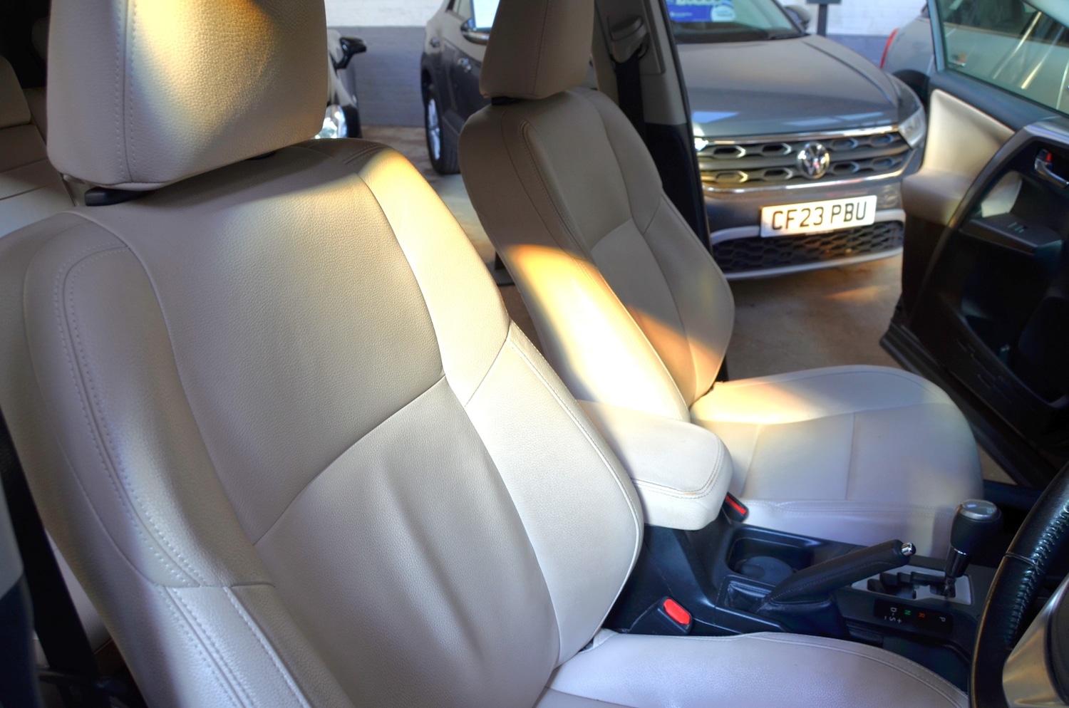 Used Toyota RAV4 2016 for sale - 77830527: Photo 13