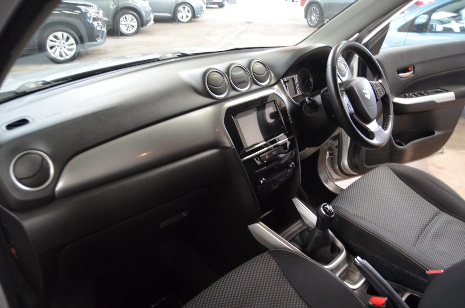 Used Suzuki Vitara 2017 for sale - 77617187: Photo 15