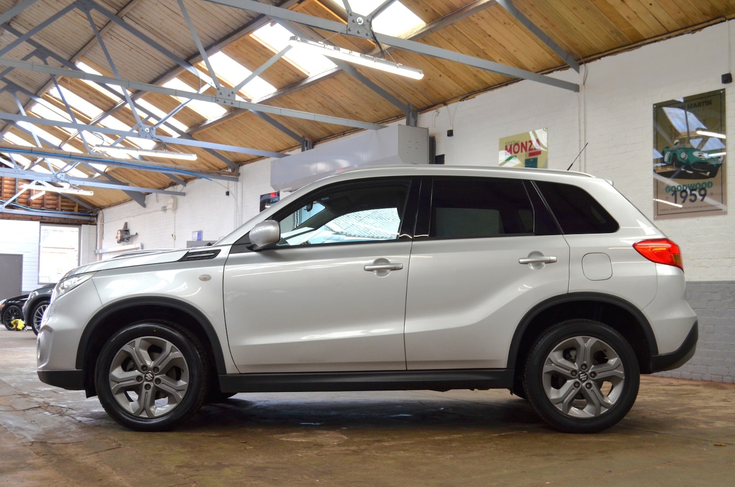 Used Suzuki Vitara 2017 for sale - 77617187: Photo 4