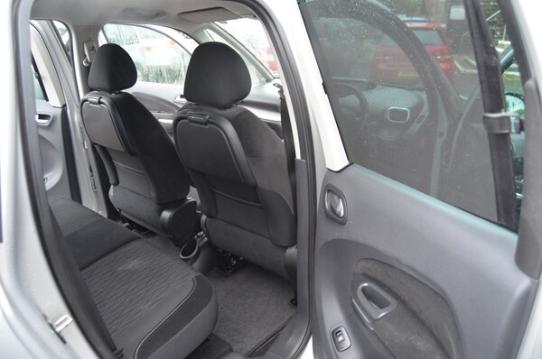 Used Citroen C3 Picasso 2013 for sale - 76252663: Photo 11