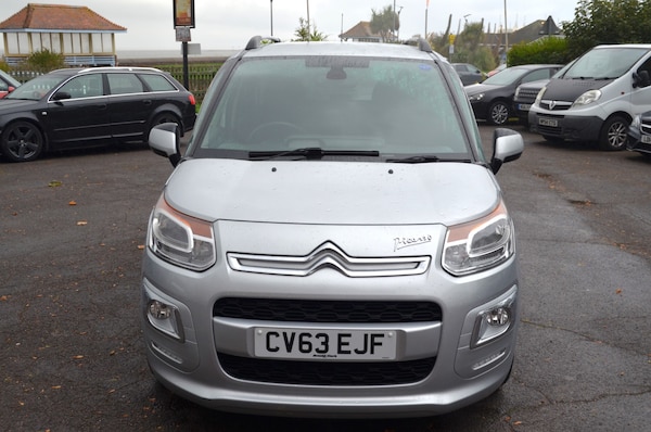Used Citroen C3 Picasso 2013 for sale - 76252663: Photo 2