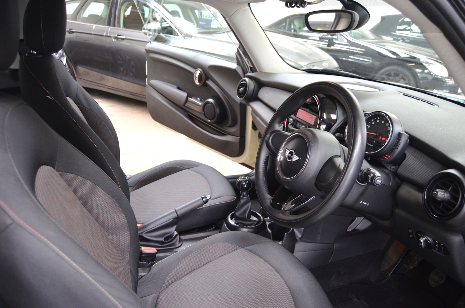 Used MINI Hatch 2014 for sale - 78190698: Photo 9