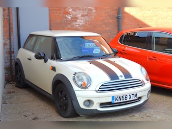 MINI Hatch feature image