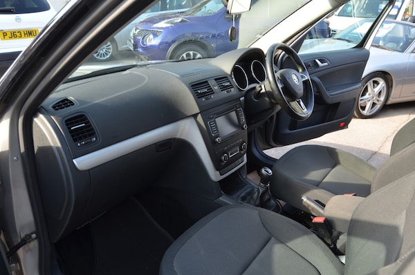 Used Skoda Yeti 2014 for sale - 75525431: Photo 19