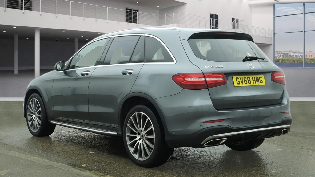 Used Mercedes-Benz GLC 2018 for sale - 77462078: Photo 3