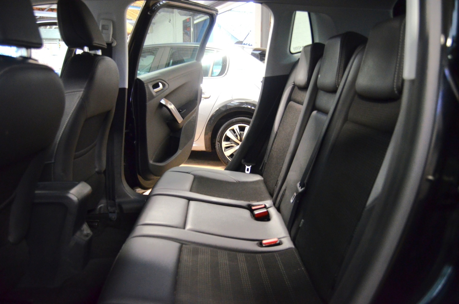 Used Peugeot 2008 2014 for sale - 77403692: Photo 12