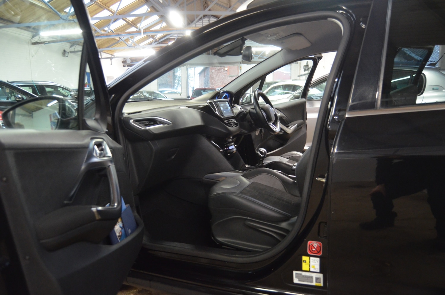 Used Peugeot 2008 2014 for sale - 77403692: Photo 18