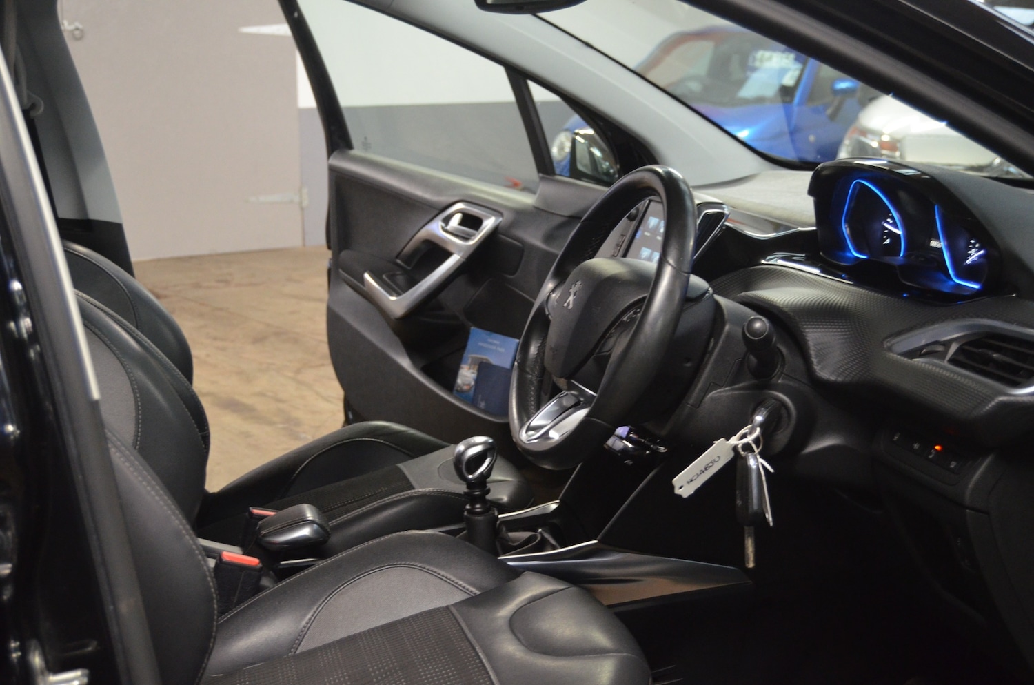 Used Peugeot 2008 2014 for sale - 77403692: Photo 24