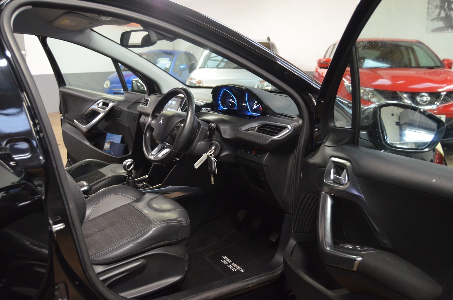 Used Peugeot 2008 2014 for sale - 77403692: Photo 25