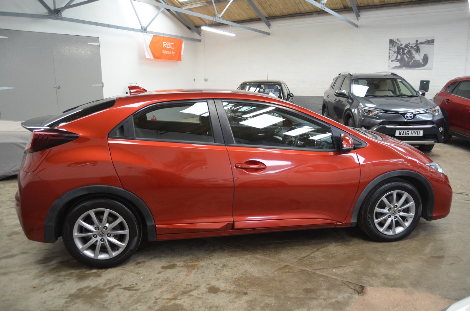 Used Honda Civic 2016 for sale - 77801861: Photo 6