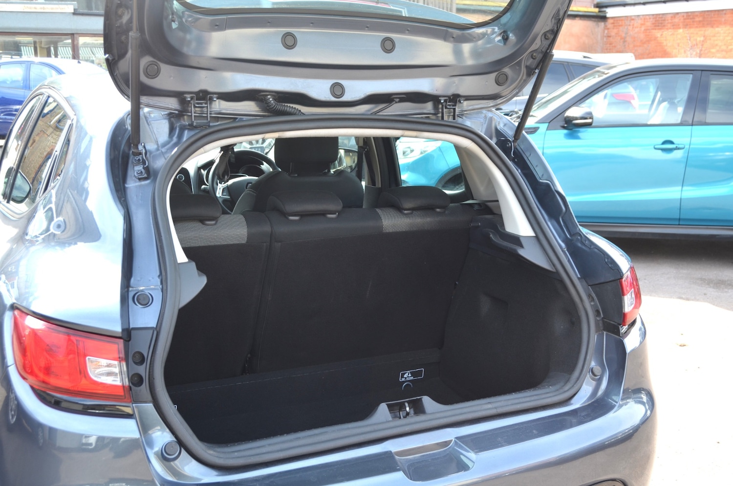 Used Renault Clio 2026 for sale - 78078355: Photo 13