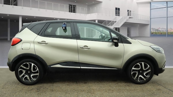 Used Renault Captur 2015 for sale - 75568732: Photo 5