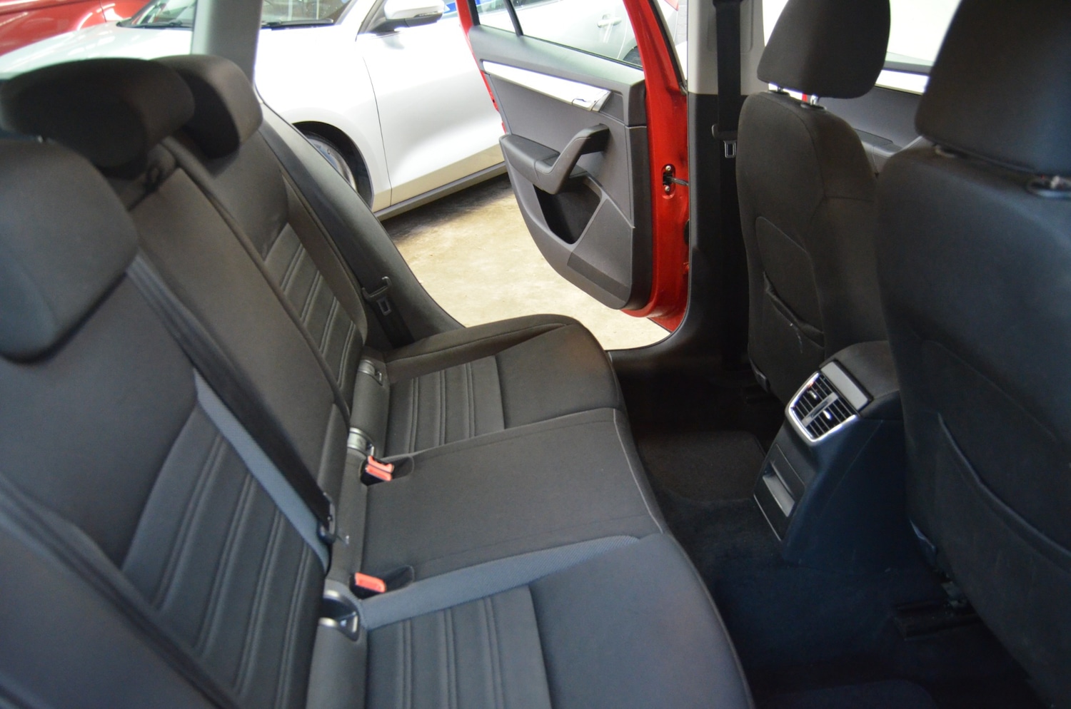 Used Skoda Octavia 2019 for sale - 76436356: Photo 9