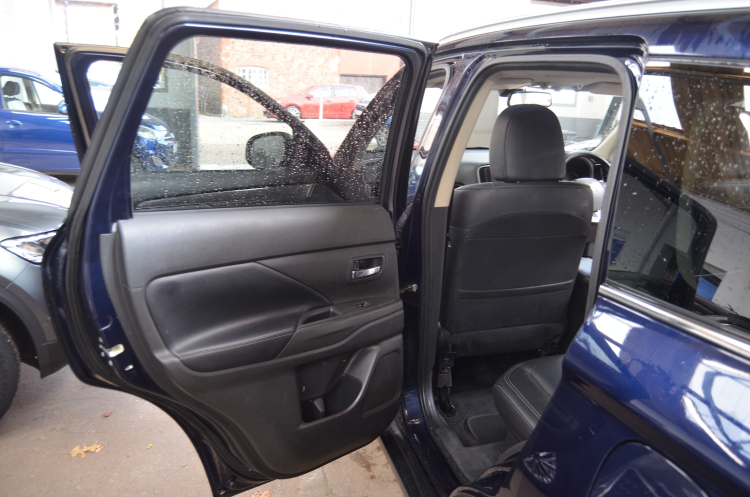 Used Mitsubishi Outlander 2019 for sale - 76265805: Photo 14