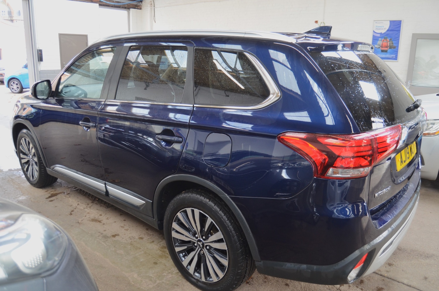 Used Mitsubishi Outlander 2019 for sale - 76265805: Photo 4