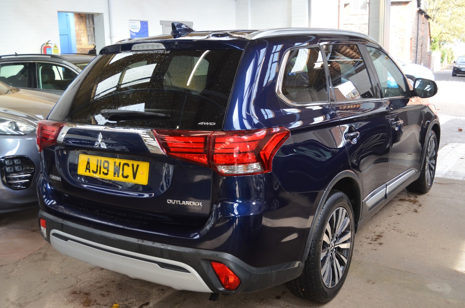 Used Mitsubishi Outlander 2019 for sale - 76265805: Photo 6