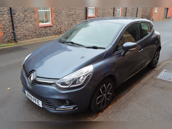 Renault - Clio