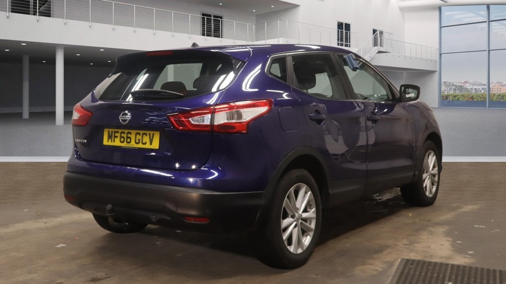 Used Nissan Qashqai 2016 for sale - 77917616: Photo 4