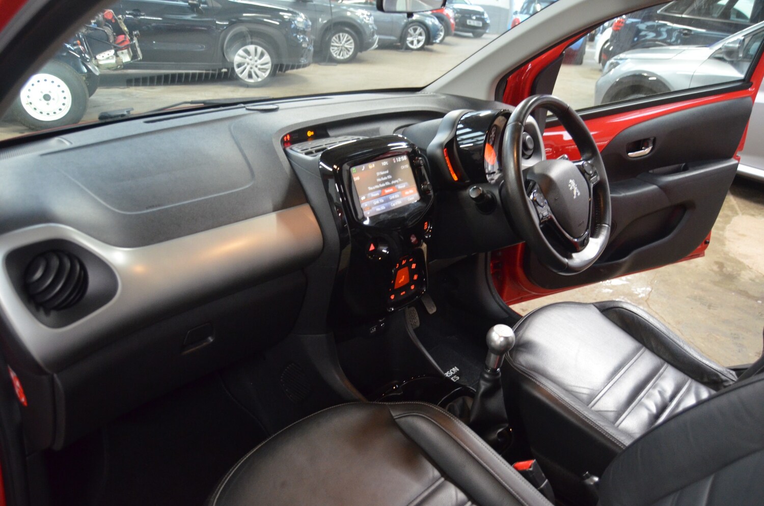 Used Peugeot 108 2014 for sale - 77502288: Photo 15