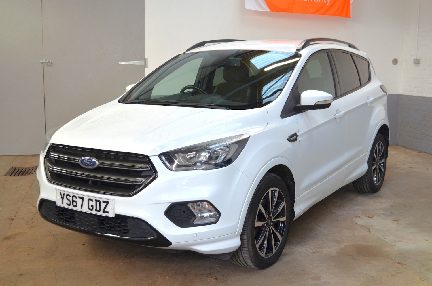 Used Ford Kuga 2017 for sale - 77961755: Photo 1
