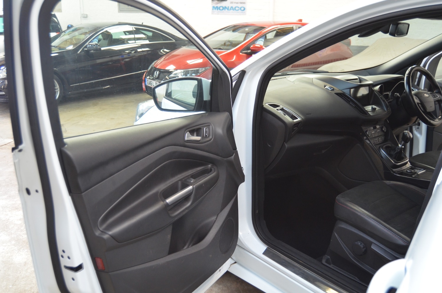 Used Ford Kuga 2017 for sale - 77961755: Photo 25